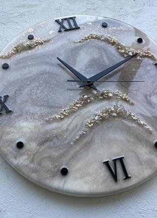 Часы из эпоксидной смолы, бежевые часы на стену, часы с бесшумным механизмом1 фото