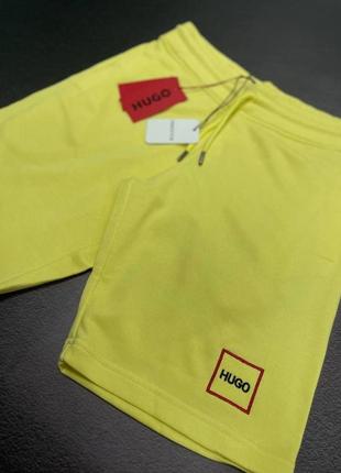 Чоловічі жовті шорти  hugo boss2 фото