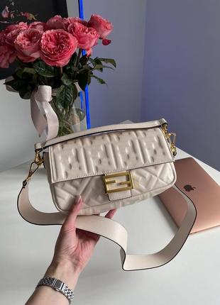 Кожаная сумка baguette cream leather bag2 фото