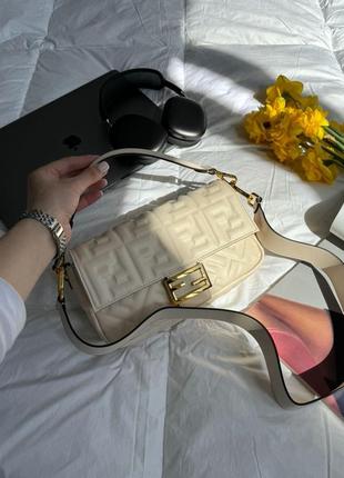 Шкіряна сумка baguette cream leather bag5 фото