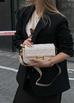 Шкіряна сумка baguette cream leather bag