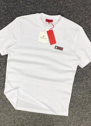 Белая летняя мужская футболка с коротким рукавом hugo boss