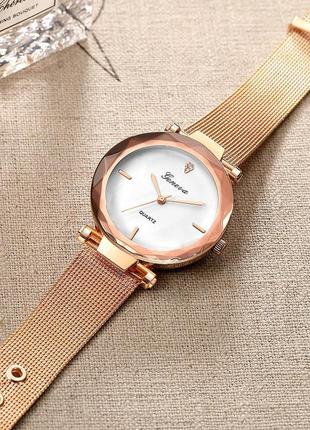 Жіночий годинник geneva shine rose gold white