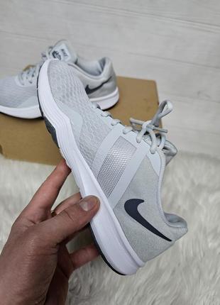 Жіночі кросівки nike city trainer 24 фото