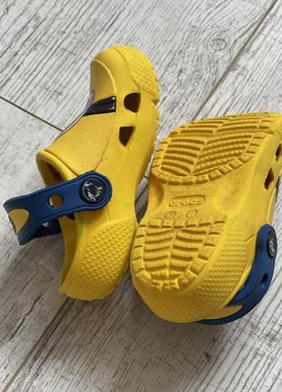 Крокси crocs minions c63 фото