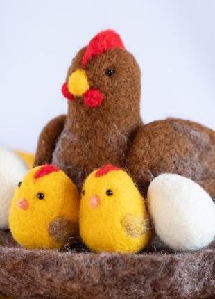 Набор шерстяных игрушек «курица с цыпленками»4 фото