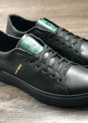 Чорні шкіряні кросівки adidas