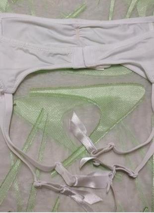 Белый урасивый сексуальный пояс с повязками с-м4 фото