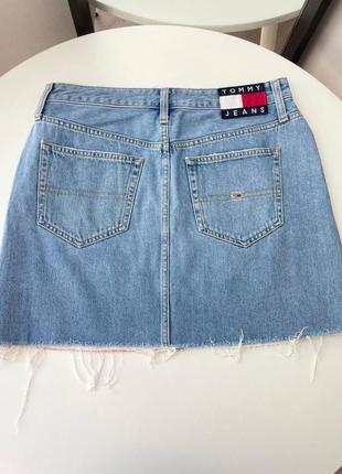 Жіноча джинсова спідниця tommy jeans short denim skirt оригінал4 фото