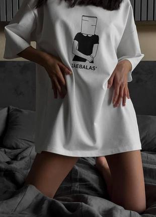 Жіноча футболка з топовим принтом оверсайз2 фото