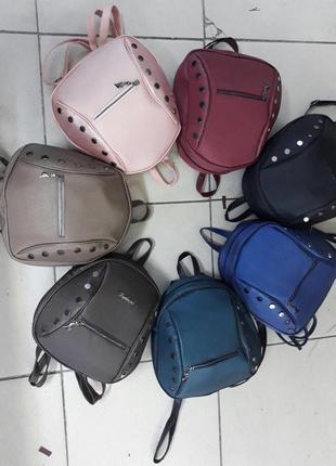 Стильні рюкзаки для дівчат4 фото