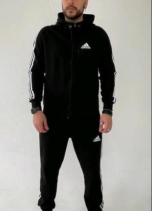 Спортивные костюмы
