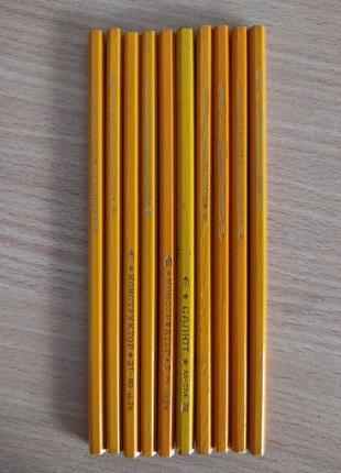 Олівці для креслення (сірий гриф)4 фото