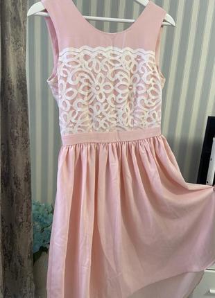 Розовое платье с кружевом3 фото