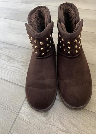 Уги теплі з шипами