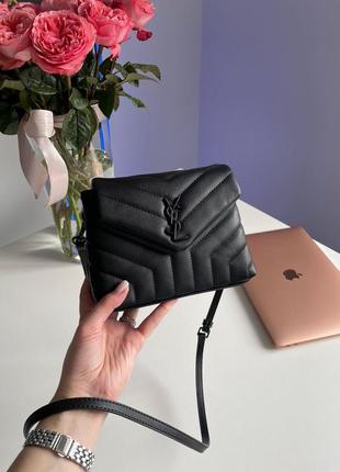 Кожаная трендовая женская сумка