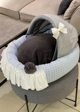 Лежанка-люлька для собак boris house baby cradle з коричневим плюшевим матрацом і блакитною картою