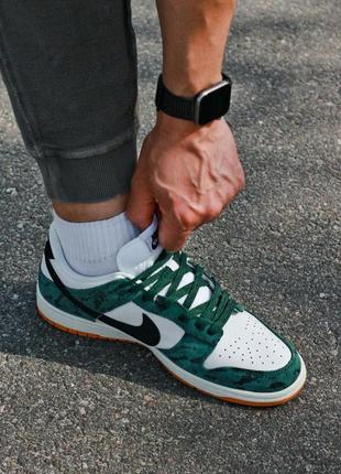 Мужские кроссовки зеленые с белым nike dunk low "green snakeskin”6 фото