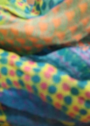 Яскравий барвистий шарф3 фото