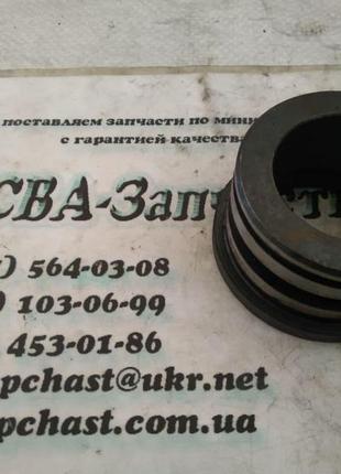 Втулка підвіски т40 д-144 пвр т40а-2305022