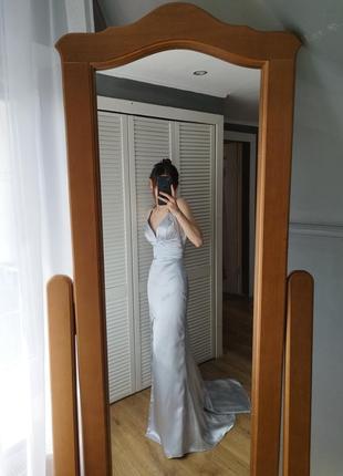 Винтажное платье макси платье на выпускной с длинным хвостом и открытой спиной3 фото