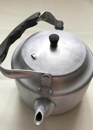 Радянський чайник алюмінієвий на 3 літри3 фото