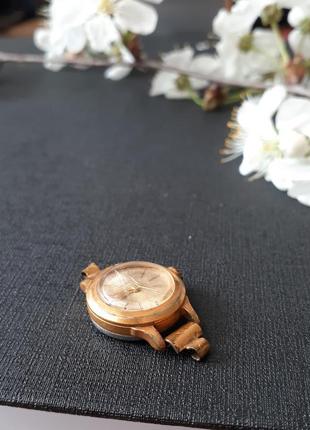 Чайка 👑 часы винтаж миниатюрные позолоченные ссср наручные советские часики круглые маленькие6 фото