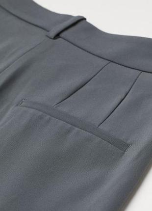 Серые брюки h&amp;m брюки с защипами графитовые женские3 фото