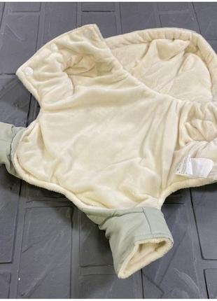 Зимний комбинезон для собак cheepet атласный с карманом, на меховом подкладе, зеленый2 фото