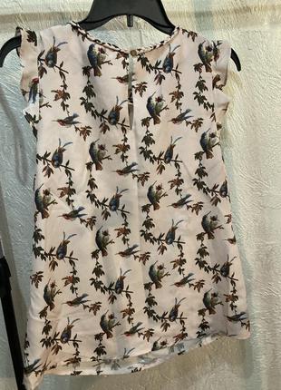 Стильная и красивая блуза с птичками4 фото