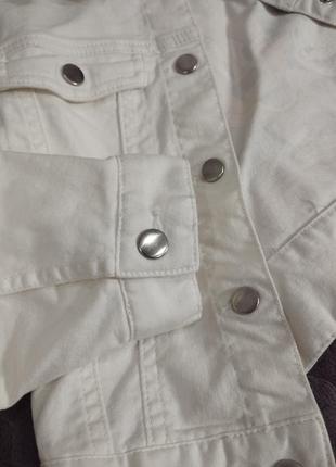 Класснячья джинсовая куртка от h&amp;m на девочку 8-9 лет5 фото