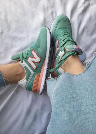 Жіночі кросівки замшеві new balance 574 green