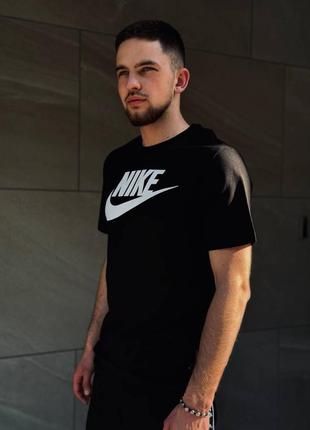 Футболки nike nsw tee icon futura1 фото