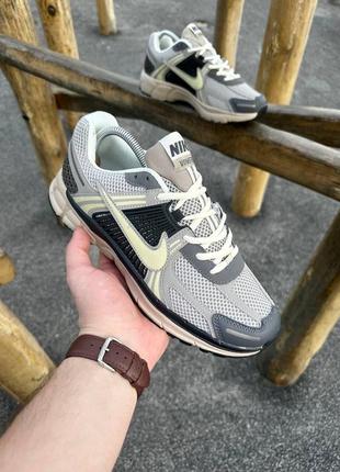 Кросівки nike zoom vomero 58 фото