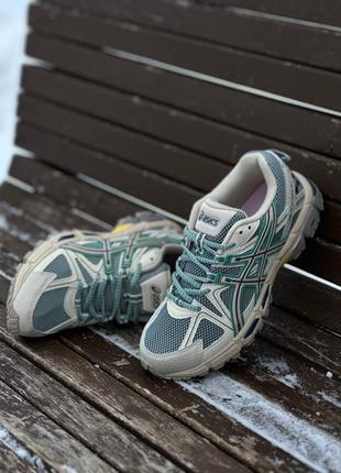 Мужские кроссовки comparison