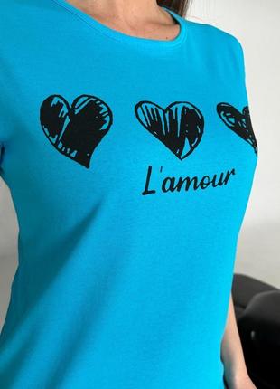 Блакитна трикотажна футболка з серцем і написом, розмір s4 фото