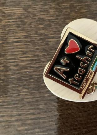 Американская ретро бижутерия.