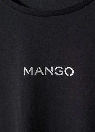 Базовая черная футболка с лого mango хлопковая женская футболка5 фото