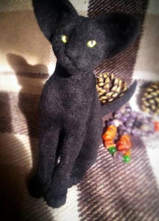 Черный котенок . кот из шерсти . игрушка из шерсти , подарок , интерьерные игрушки , ручная работа2 фото