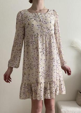 Платье легкое бежевое в цветочки, а-силуэт, свободного кроя, шифоновая3 фото