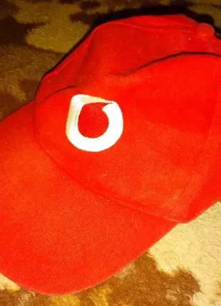 Кепка vodafone недорого