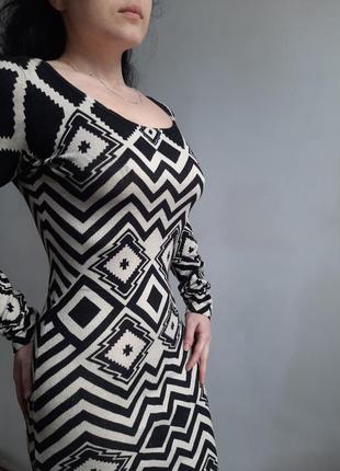Сукня геометричний принт текстиль по фігурі бренд apricot2 фото