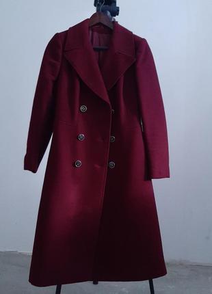Суперкое пальто осінь - весна благородного бордового кольору6 фото