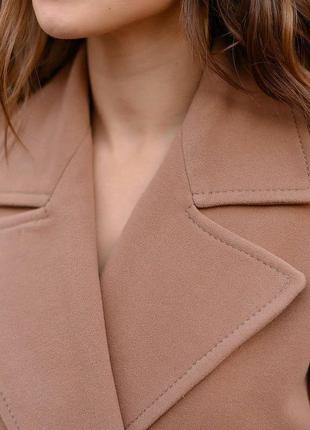 Елегантне пальто в класичному стилі на запах6 фото