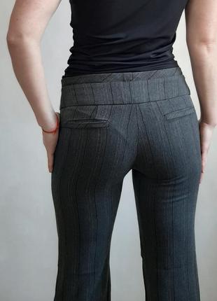 Щільні ділові брюки кльош від коліна/низ стегна3 фото