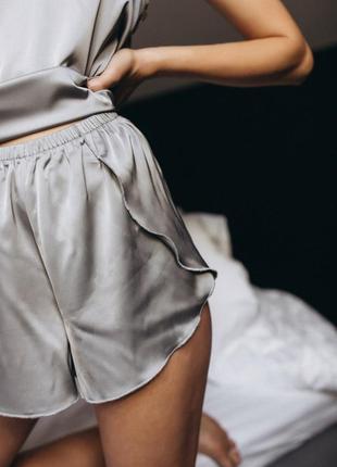 Сталева жіночна піжама топ і шорти6 фото