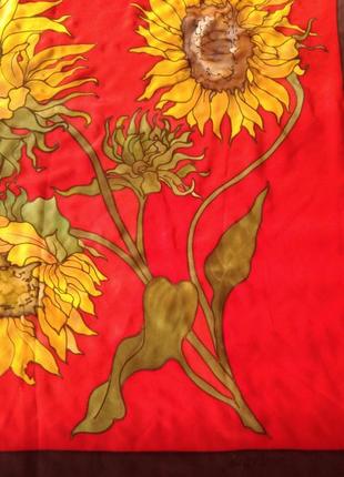 Яркий платок из натуральго шелка,ручная роспись2 фото
