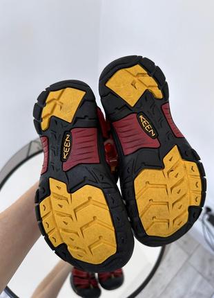 Мощные качественные босоножки keen8 фото