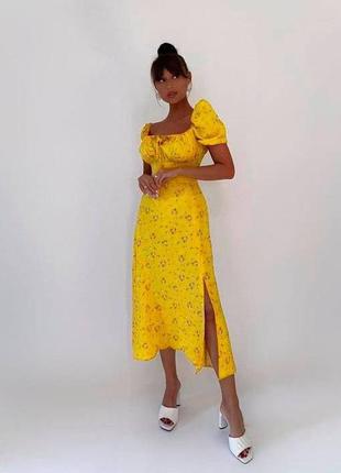 Платье миди с принтом свободного кроя качественное стильное трендовое с разрезом по ноге желтое мятное3 фото