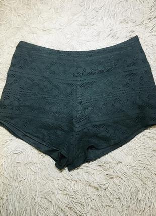 Шорты женские